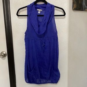 Wide neck dress/shirt